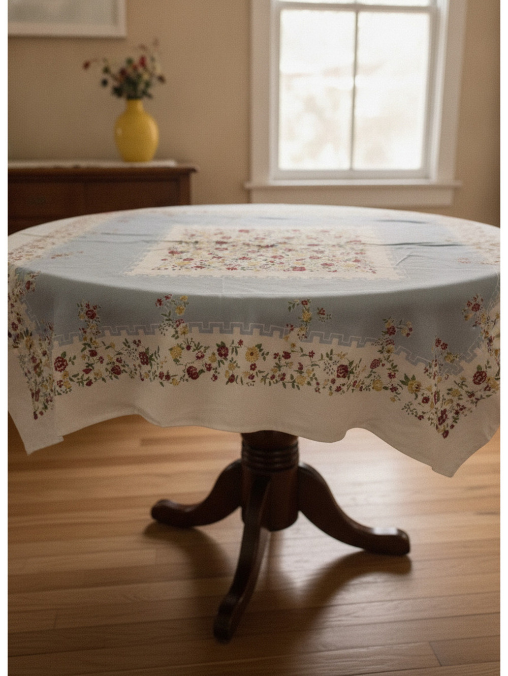 Vintage Floral Tablecloth Cotton/Linen